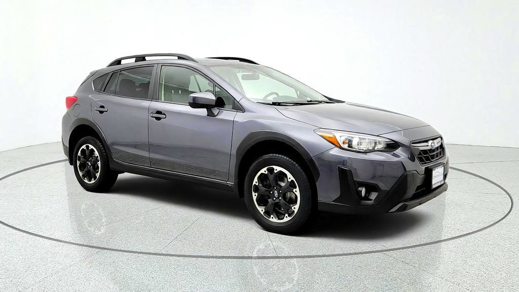 Used 2023 Subaru Crosstrek 2.0i Premium AWD/4WD image 3