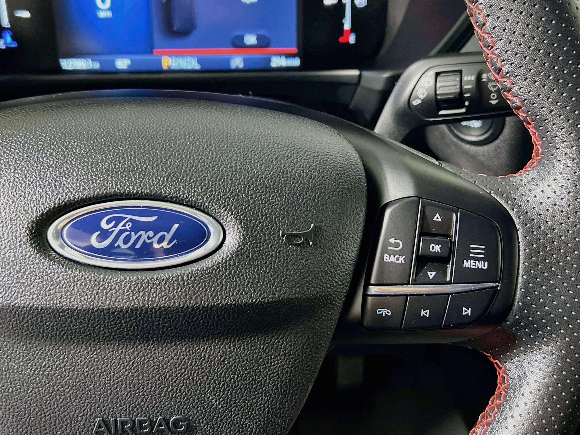 Used 2026 Ford Escape ST-Line FWD image 19