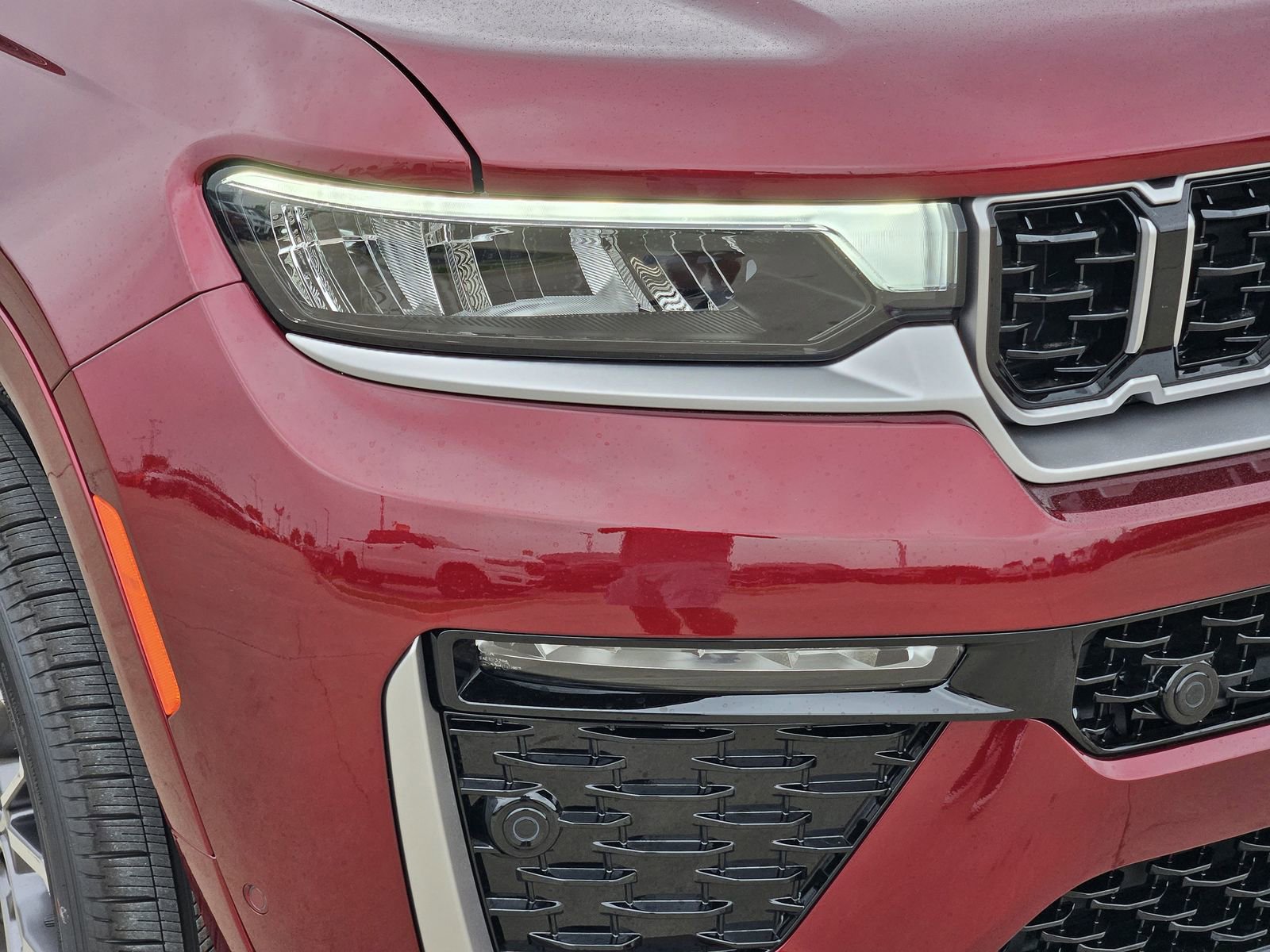 New 2026 Jeep Grand Cherokee L Summit AWD/4WD image 9
