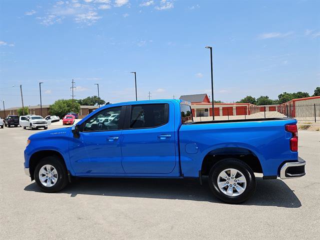 Used 2025 Chevrolet Silverado 1500 LT RWD image 2
