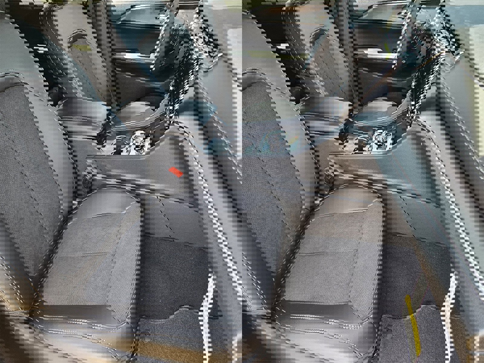 New 2025 Jeep Grand Cherokee L Altitude image 13