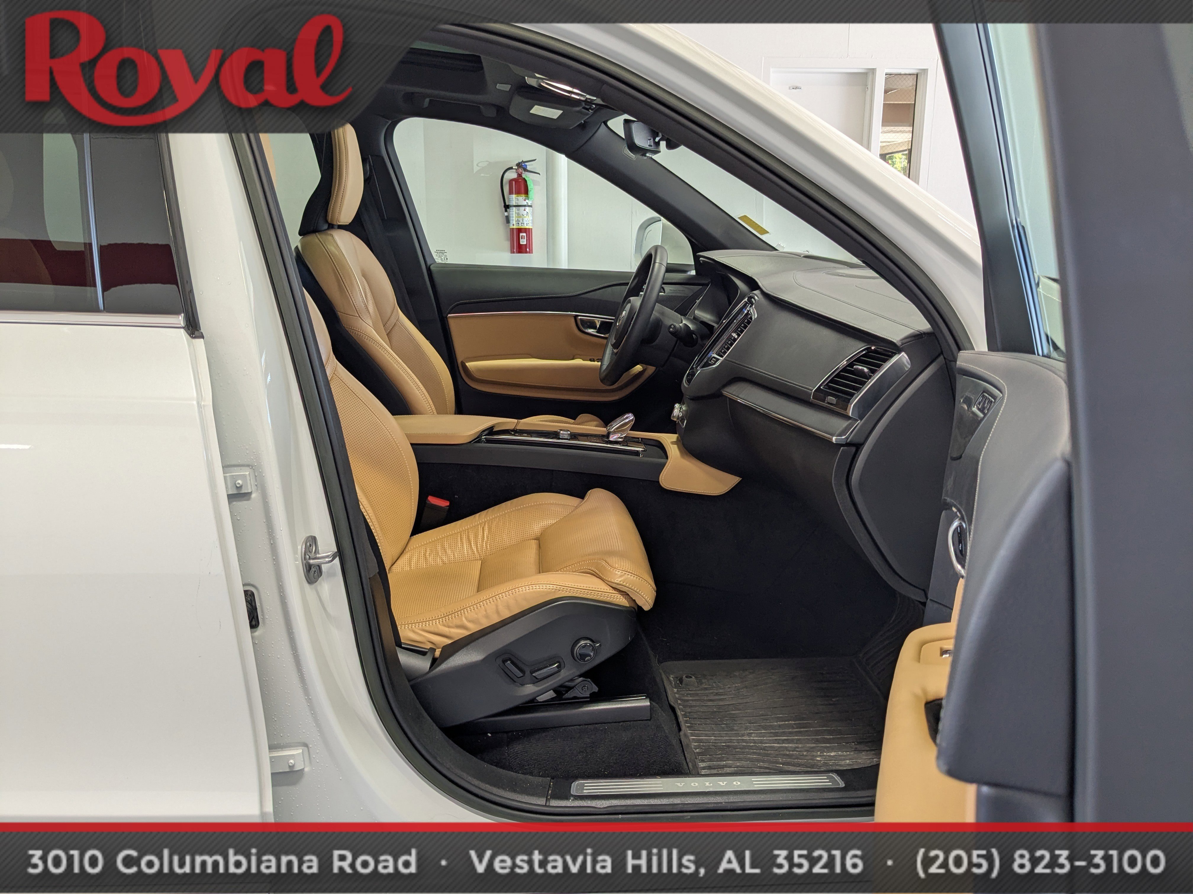 Used 2023 Volvo XC90 B6 Ultimate image 7