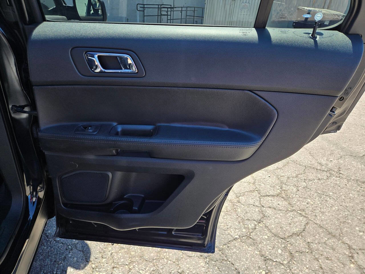 Used 2017 Ford Explorer 4WD Police Interceptor w/ Interior Upgrade Package image 29