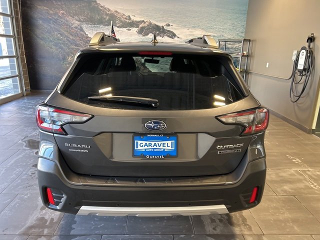 Used 2020 Subaru Outback Touring XT image 30