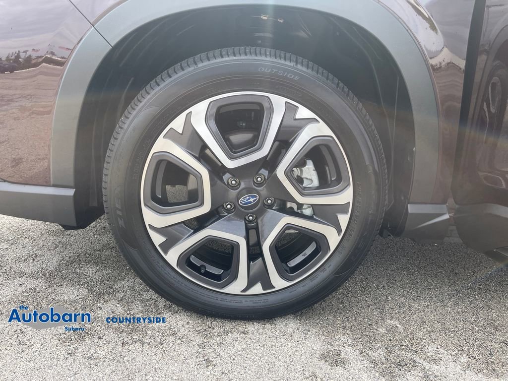 Used 2023 Subaru Ascent Touring AWD/4WD image 27