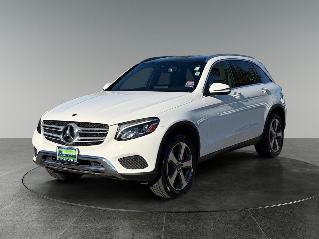 Used 2019 Mercedes-Benz GLC 300 4MATIC image 3