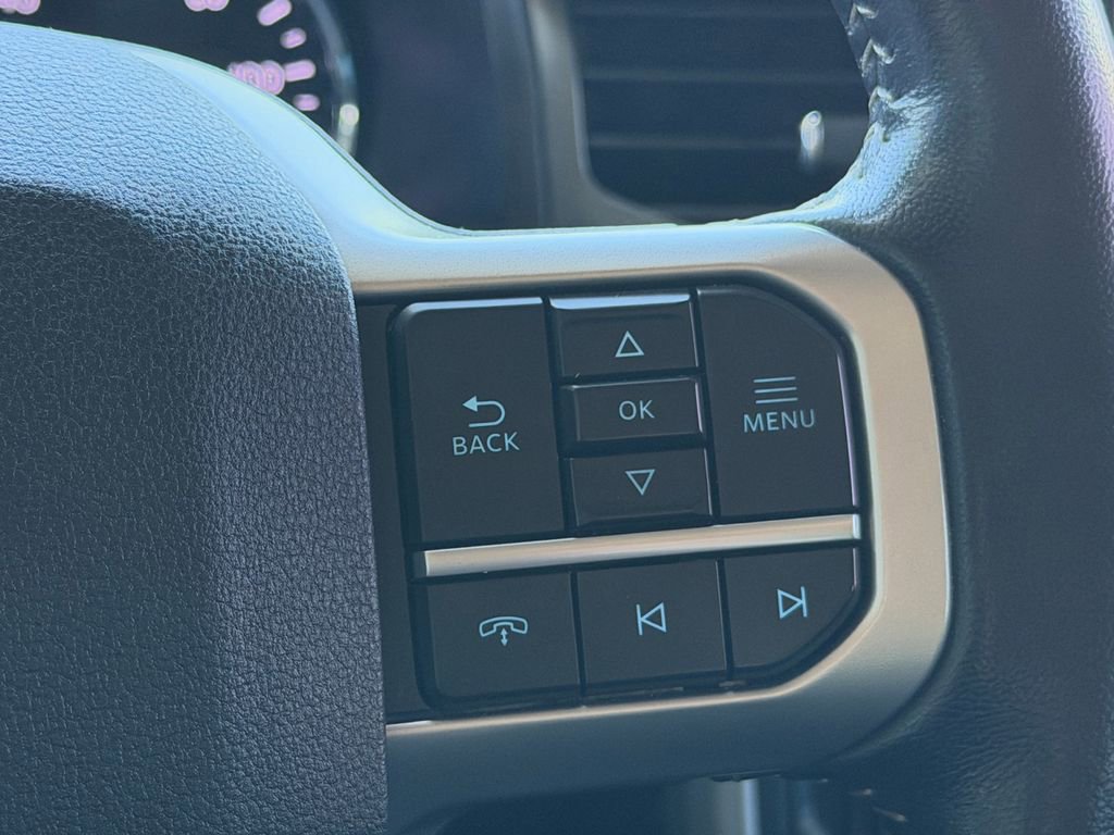 Used 2023 Ford Expedition XLT AWD/4WD image 14