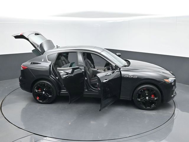 Used 2023 Maserati Levante GT AWD/4WD image 61