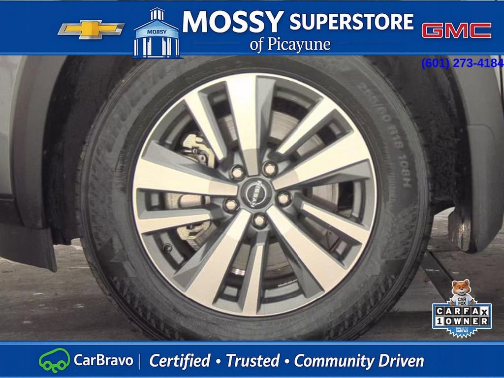 Used 2025 Nissan Pathfinder SL w/ Cargo Package AWD/4WD image 9