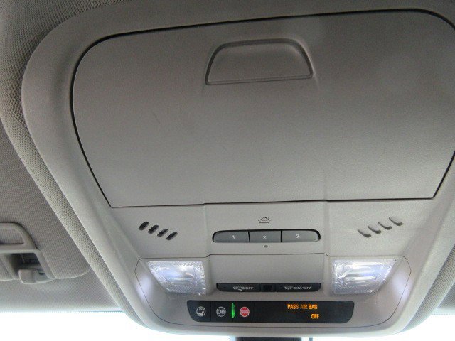 Used 2019 Chevrolet Equinox LT image 17