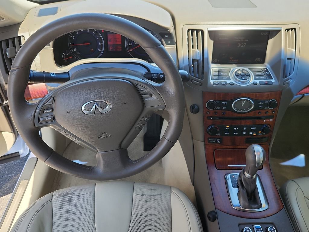 Used 2009 INFINITI G37 Convertible w/ Premium Pkg RWD image 11