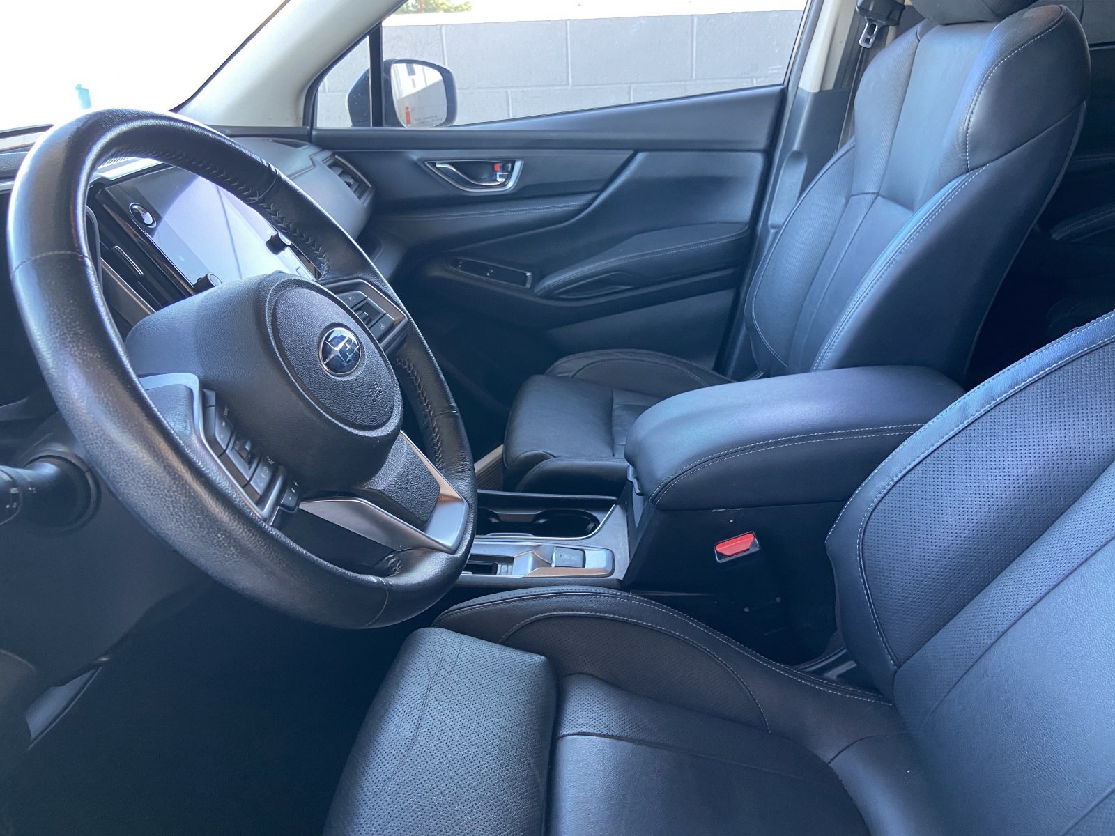 Used 2023 Subaru Ascent Limited AWD/4WD image 12