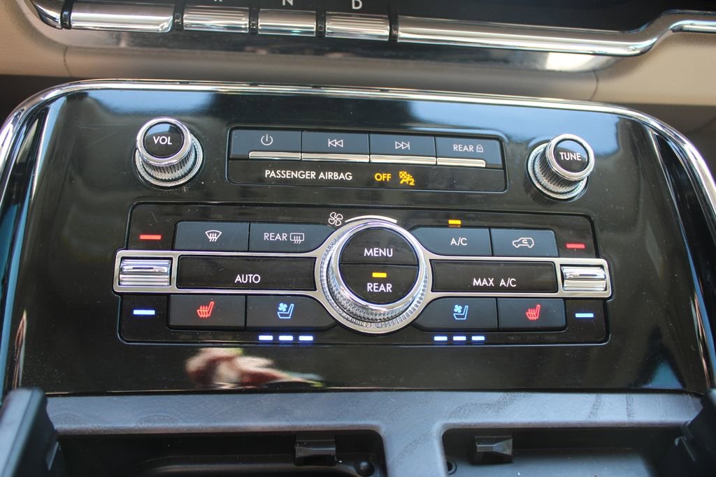 Used 2024 Lincoln Navigator L Reserve AWD/4WD image 46