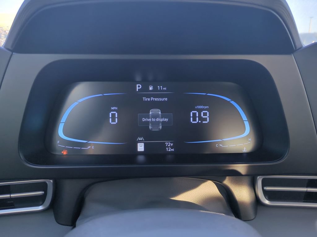 New 2026 Hyundai Elantra Sport FWD image 29