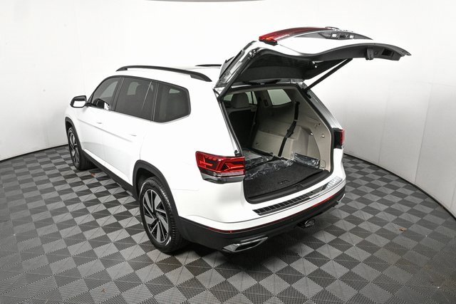 New 2026 Volkswagen Atlas SE image 27