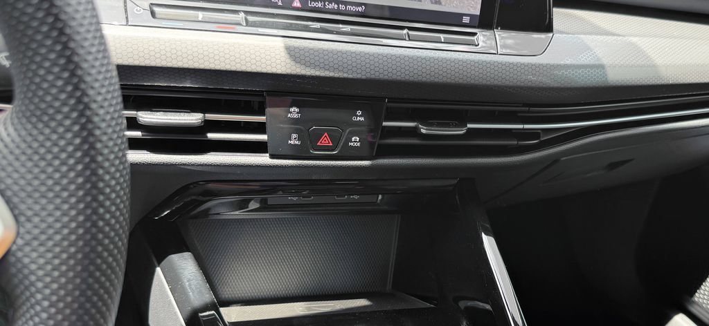 Used 2023 Volkswagen GTI SE FWD image 20