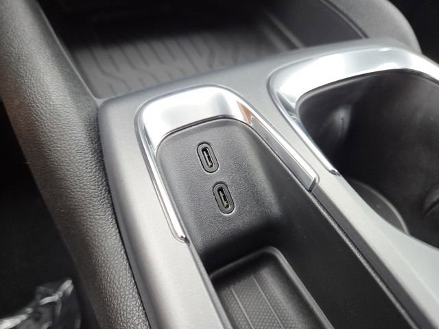 New 2026 Chevrolet Equinox EV LT image 10