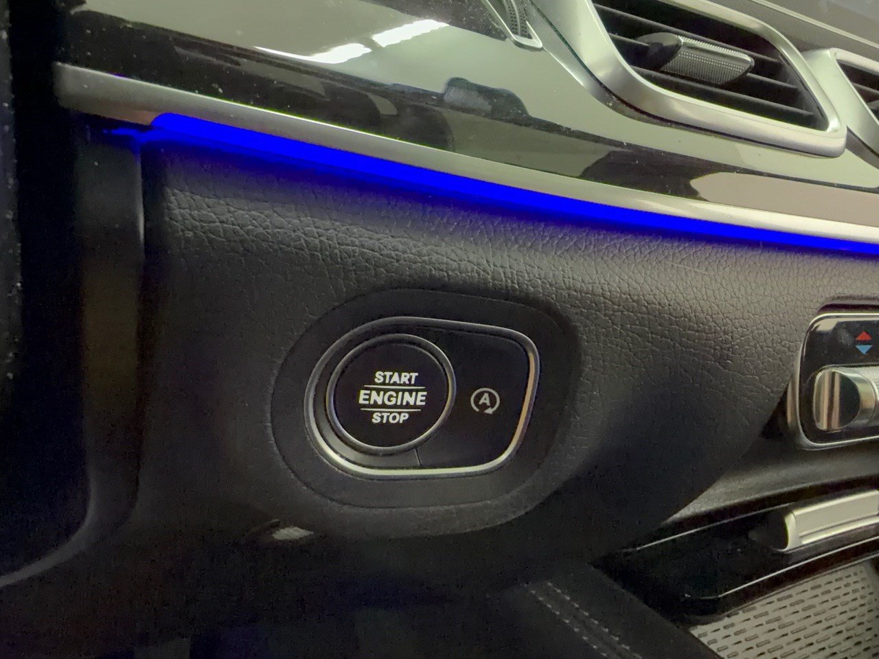 Used 2020 Mercedes-Benz GLE 350 4MATIC image 20