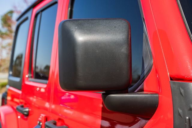 Used 2021 Jeep Wrangler Unlimited Sahara image 20