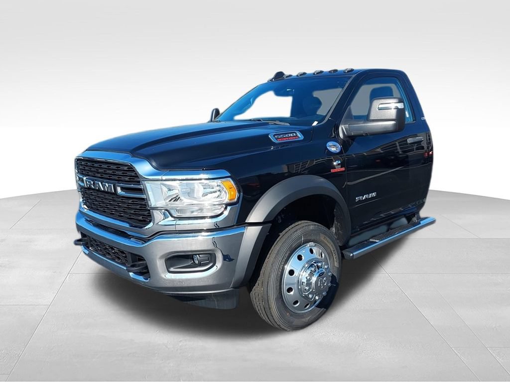 New 2024 RAM 5500 SLT w/ Quick Order Package 2YG SLT AWD/4WD image 4