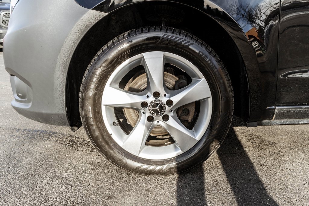 Used 2020 Mercedes-Benz Metris Passenger image 34