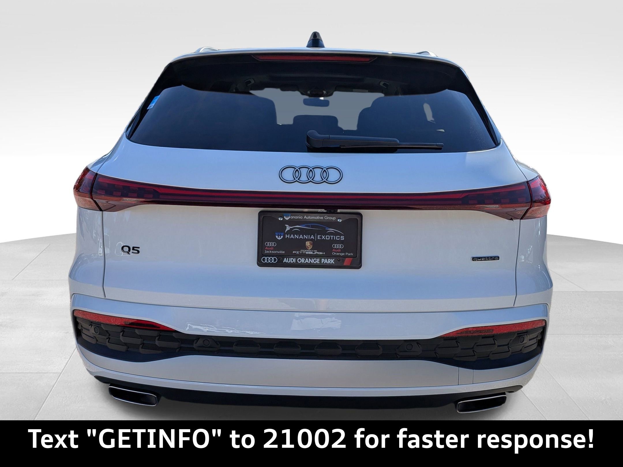 Used 2025 Audi Q5 2.0T Premium w/ Convenience Package image 5