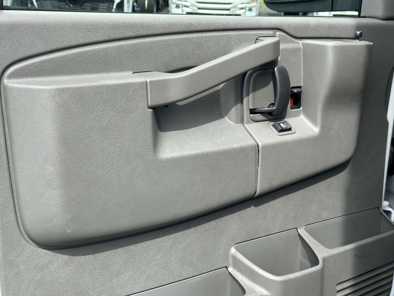 New 2025 Chevrolet Express 3500 w/ Power Convenience Package RWD image 10