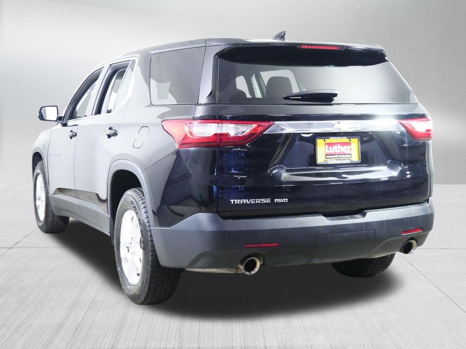 Used 2019 Chevrolet Traverse LS AWD/4WD image 5