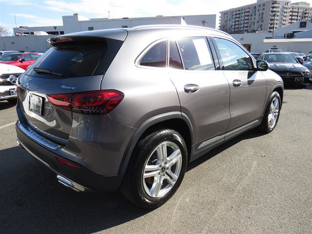 Certified 2022 Mercedes-Benz GLA 250 4MATIC image 4