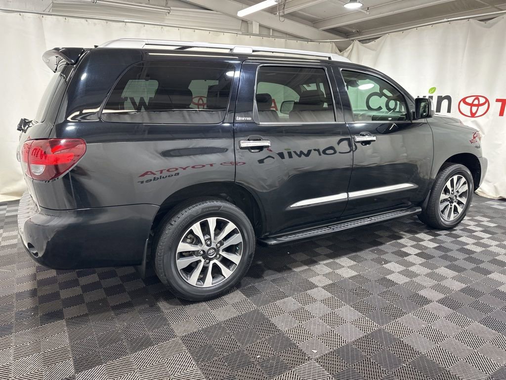 Used 2019 Toyota Sequoia Limited w/ Safety & Convenience Package image 10