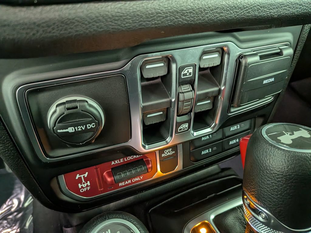 New 2026 Jeep Wrangler Unlimited Sport AWD/4WD image 25