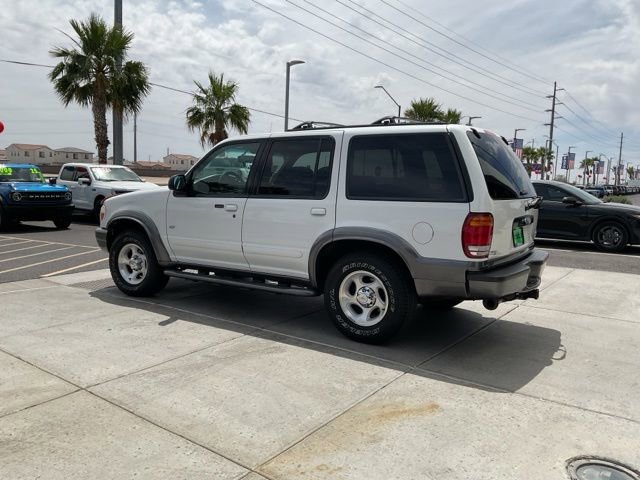 Used 2000 Ford Explorer XLT AWD/4WD image 6