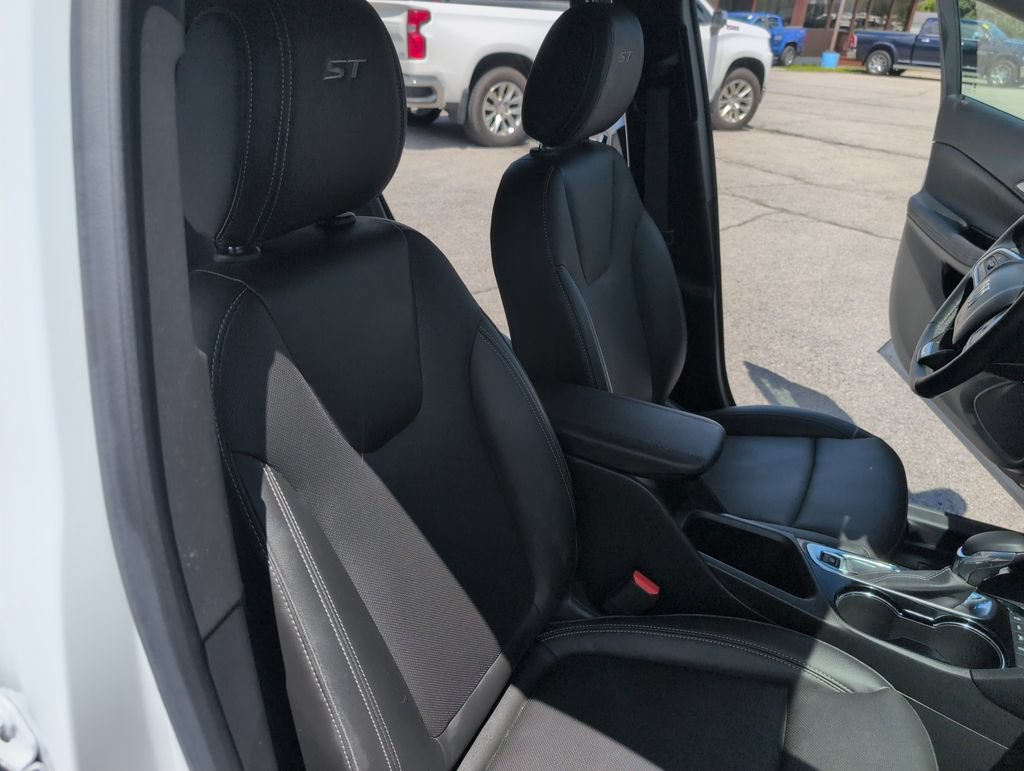 Used 2024 Buick Encore GX Sport Touring w/ Comfort Package AWD/4WD image 15