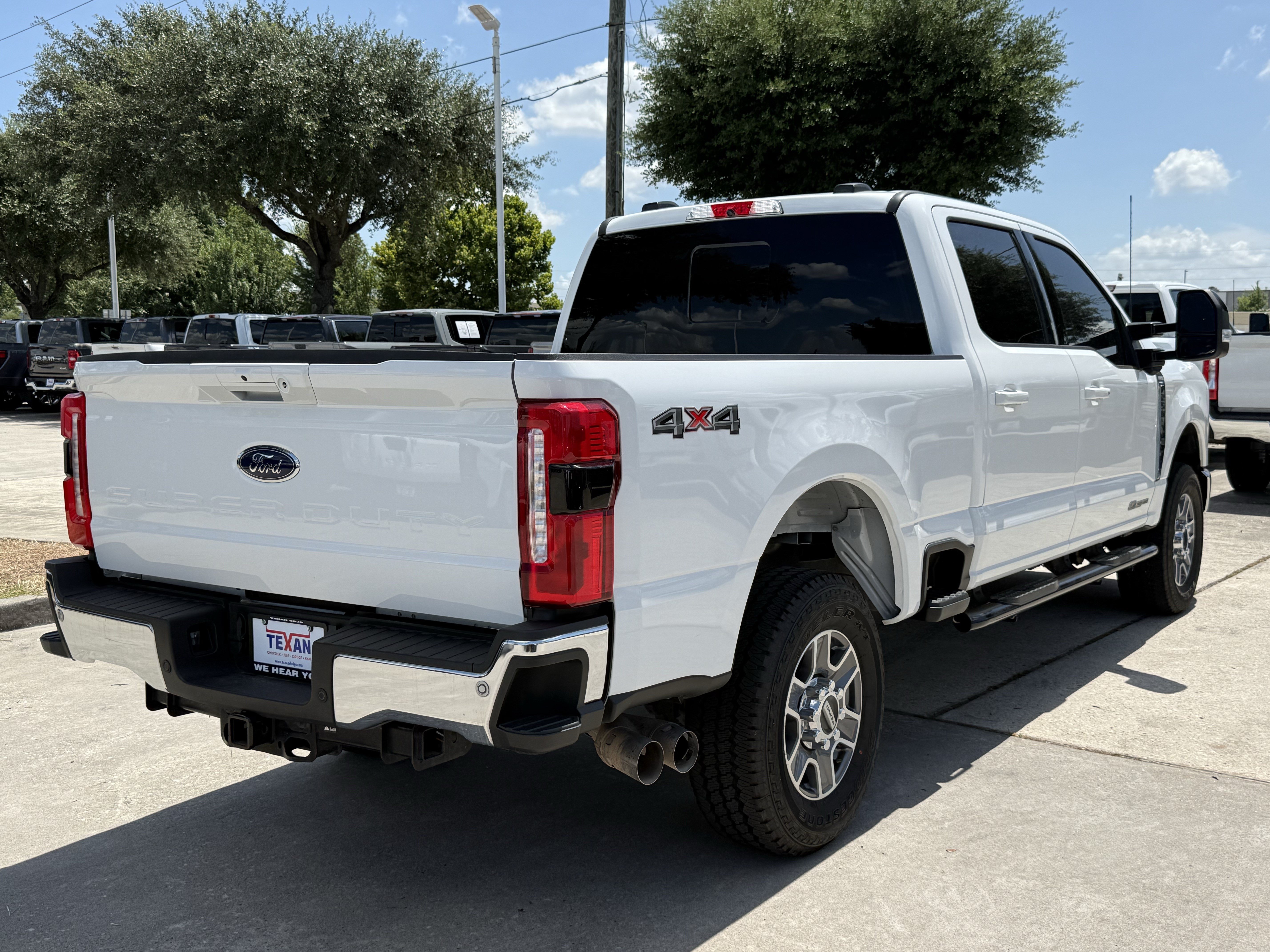 Used 2024 Ford F250 Lariat AWD/4WD image 5