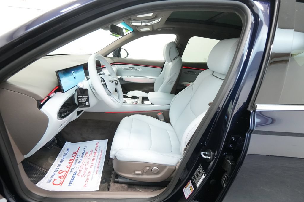 New 2026 Genesis GV70 2.5T Advanced AWD/4WD image 15