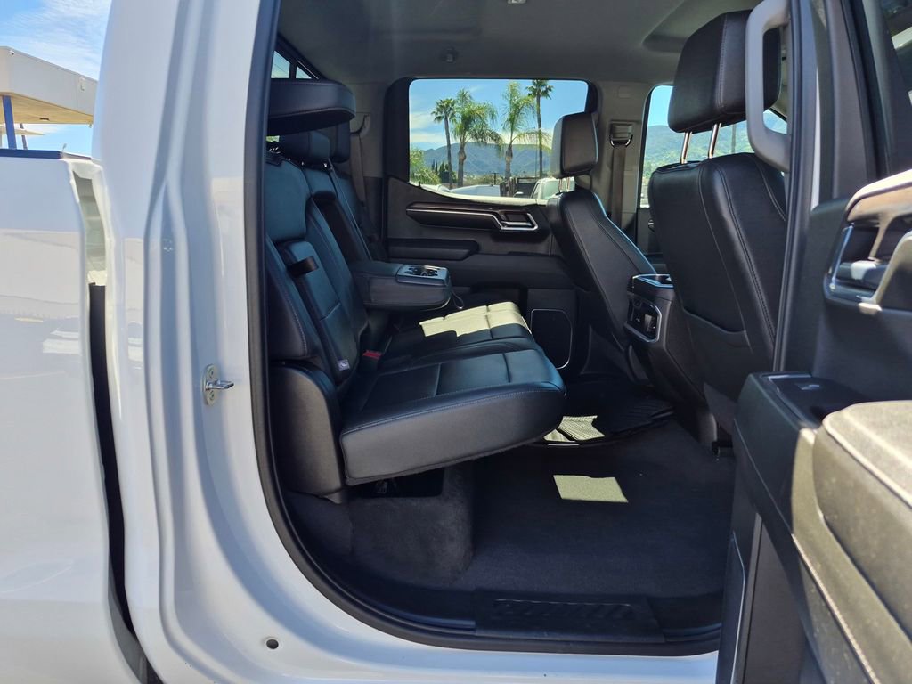 Used 2024 Chevrolet Silverado 1500 LTZ w/ LTZ Convenience Package II image 33