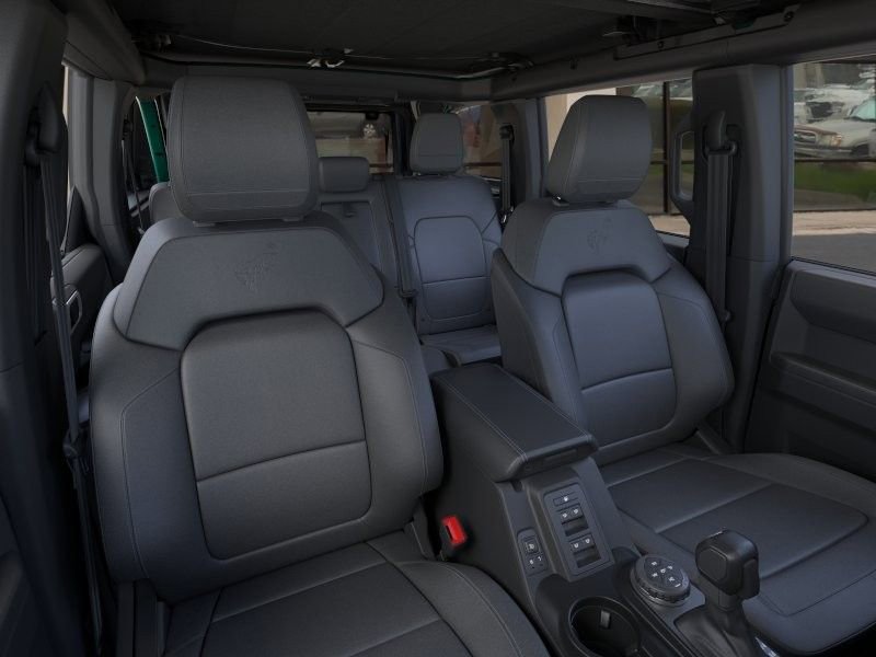 New 2025 Ford Bronco Outer Banks w/ Sasquatch Package AWD/4WD image 10