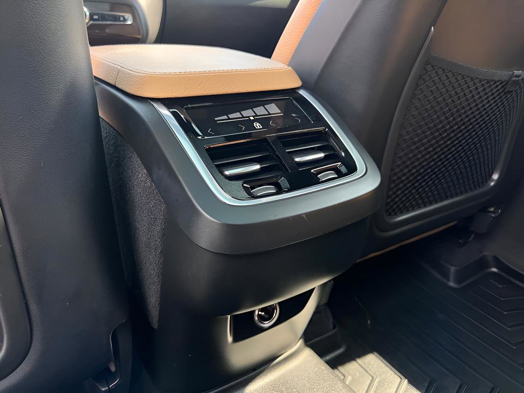 Used 2019 Volvo XC90 T6 Momentum w/ Advanced Package AWD/4WD image 20