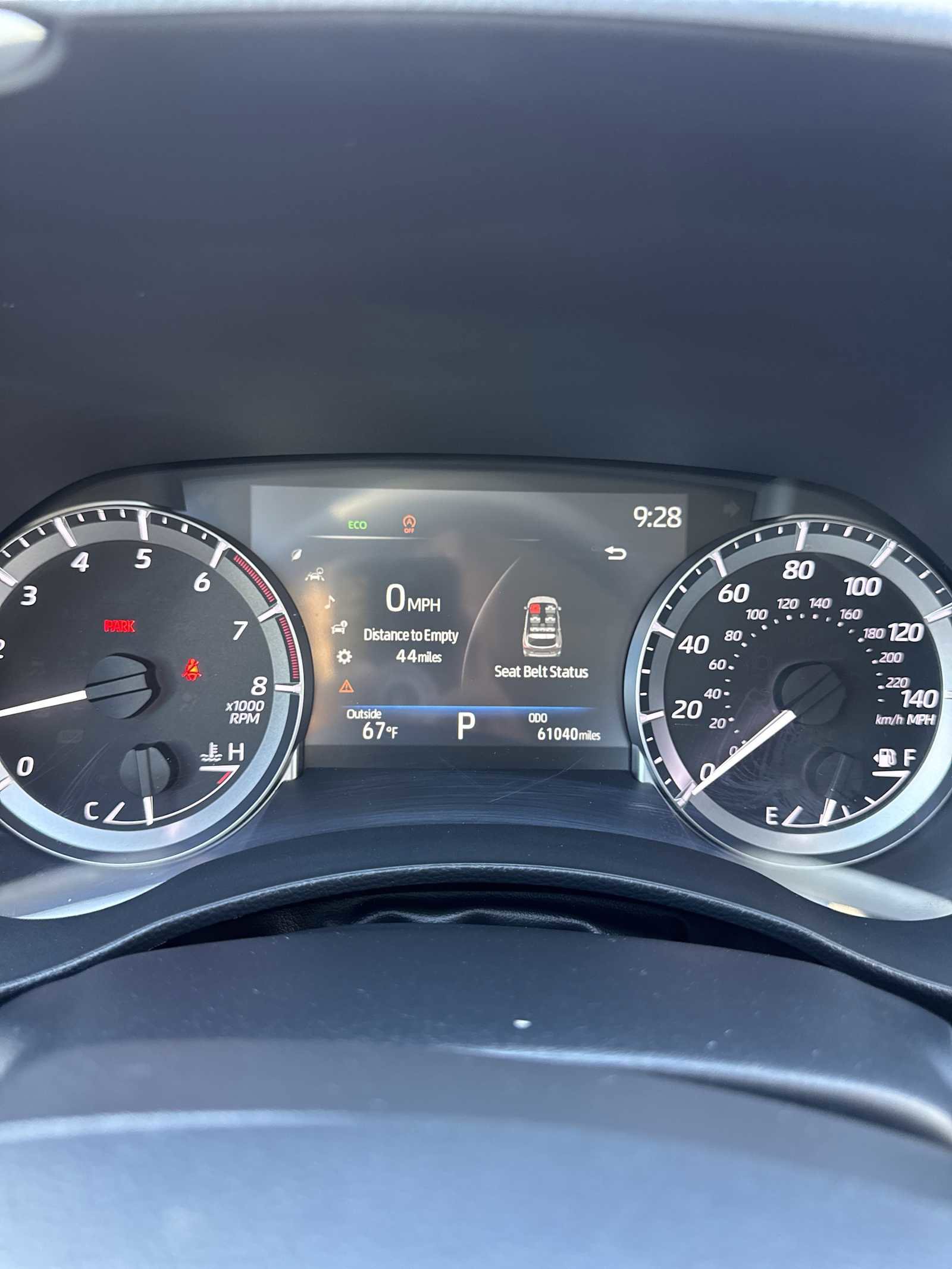 Used 2023 Toyota Highlander XLE image 32