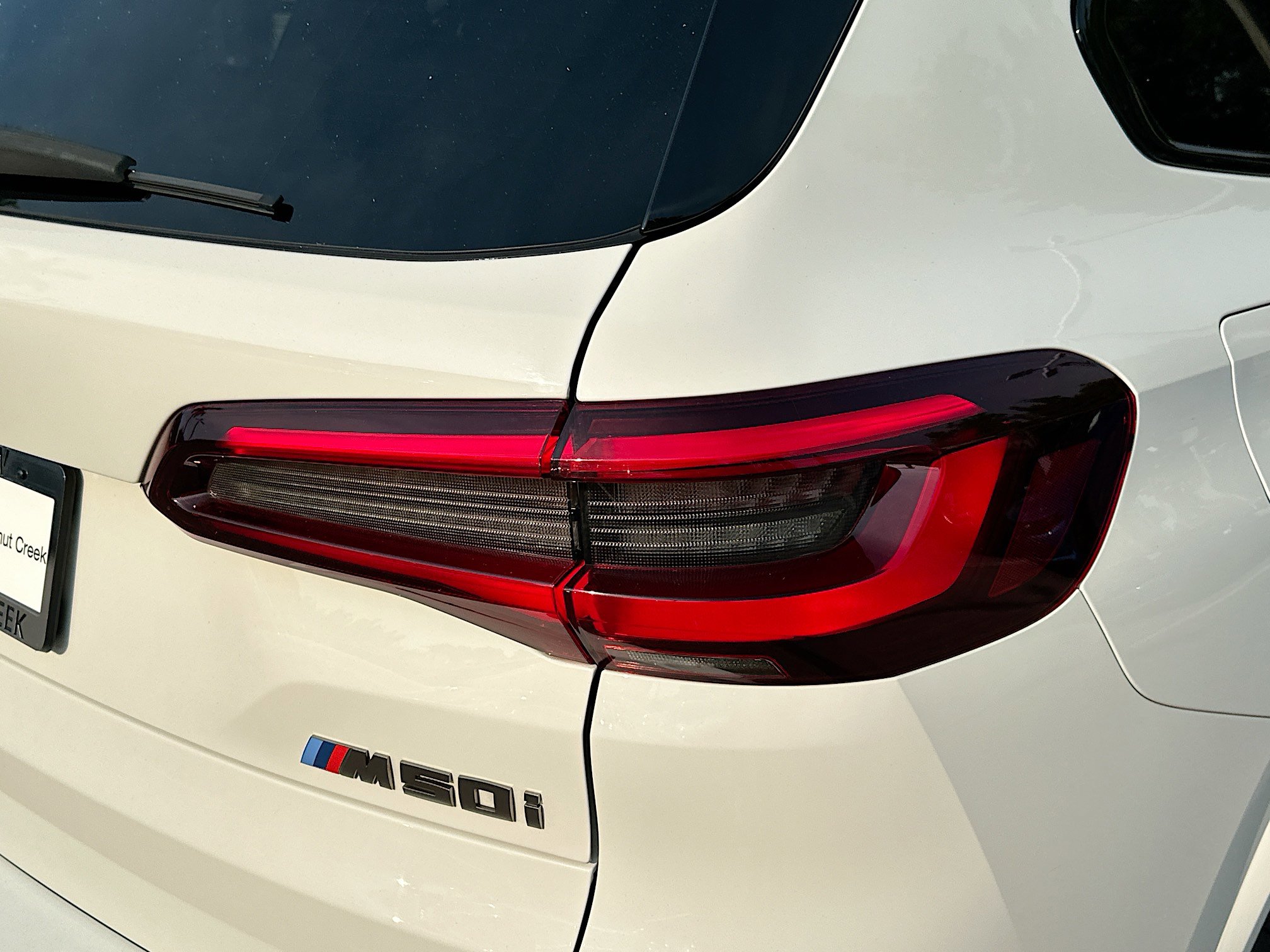 Used 2020 BMW X5 M50i w/ Executive Package image 30