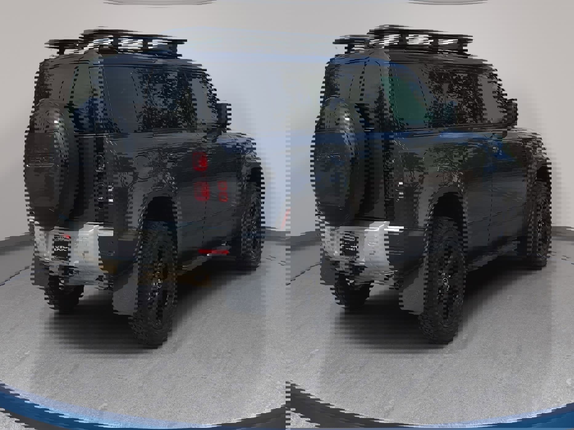 Certified 2025 Land Rover Defender 110 S image 5