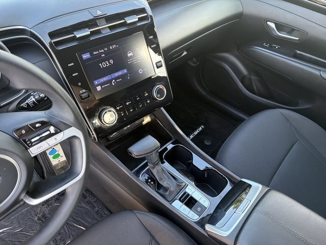 Certified 2023 Hyundai Tucson SE FWD image 30