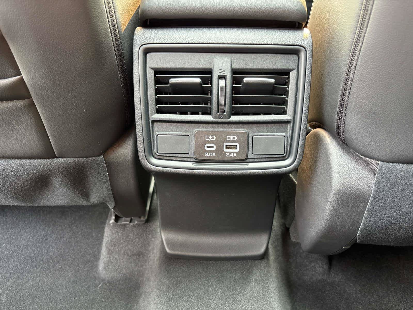 Used 2026 Subaru Forester Premium AWD/4WD image 14