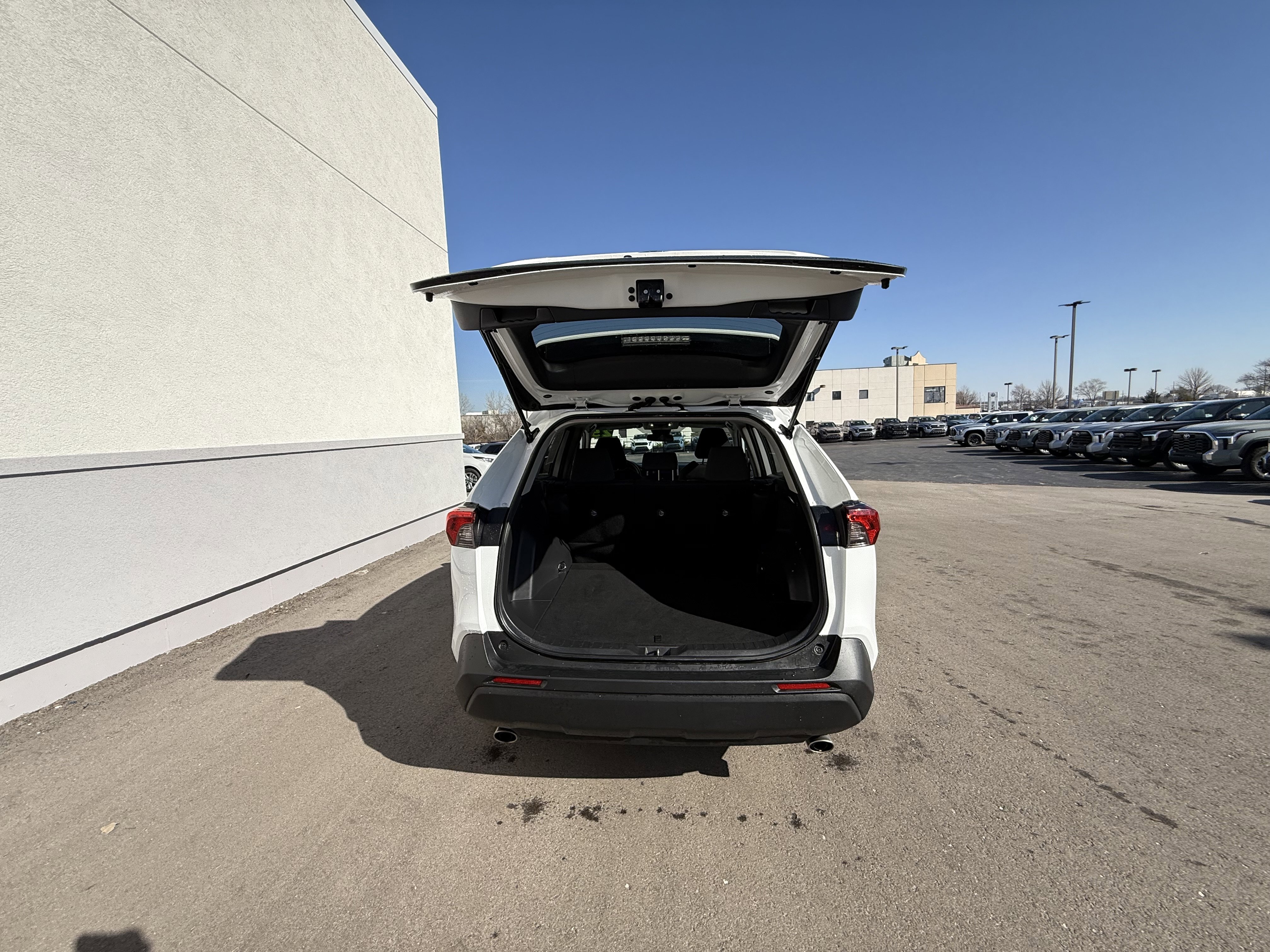 Certified 2025 Toyota RAV4 XLE AWD/4WD image 18