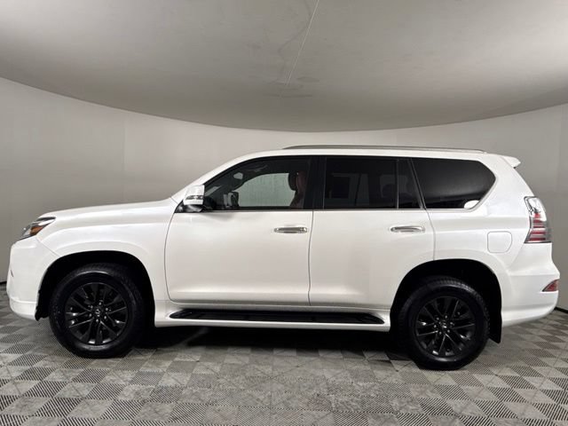 Certified 2023 Lexus GX 460 Premium w/ Premium Package AWD/4WD image 3