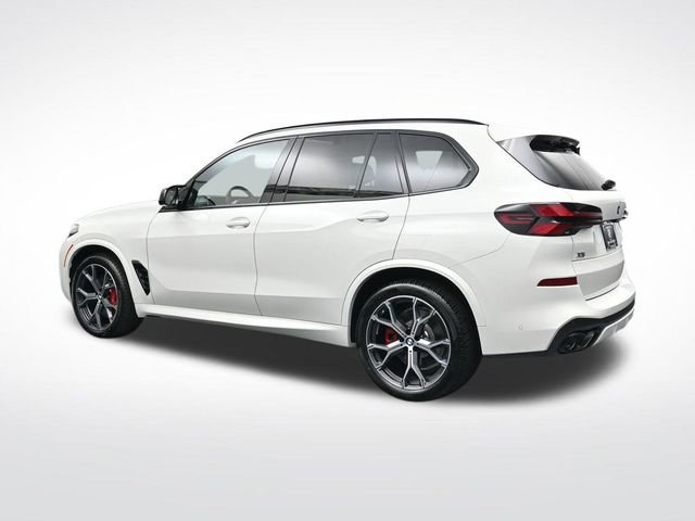 New 2026 BMW X5 M60i w/ Climate Comfort Package image 7