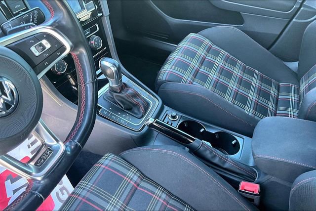 Used 2018 Volkswagen GTI S image 18