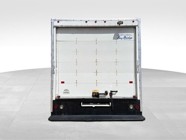 Used 2017 Chevrolet Express 3500 RWD image 4