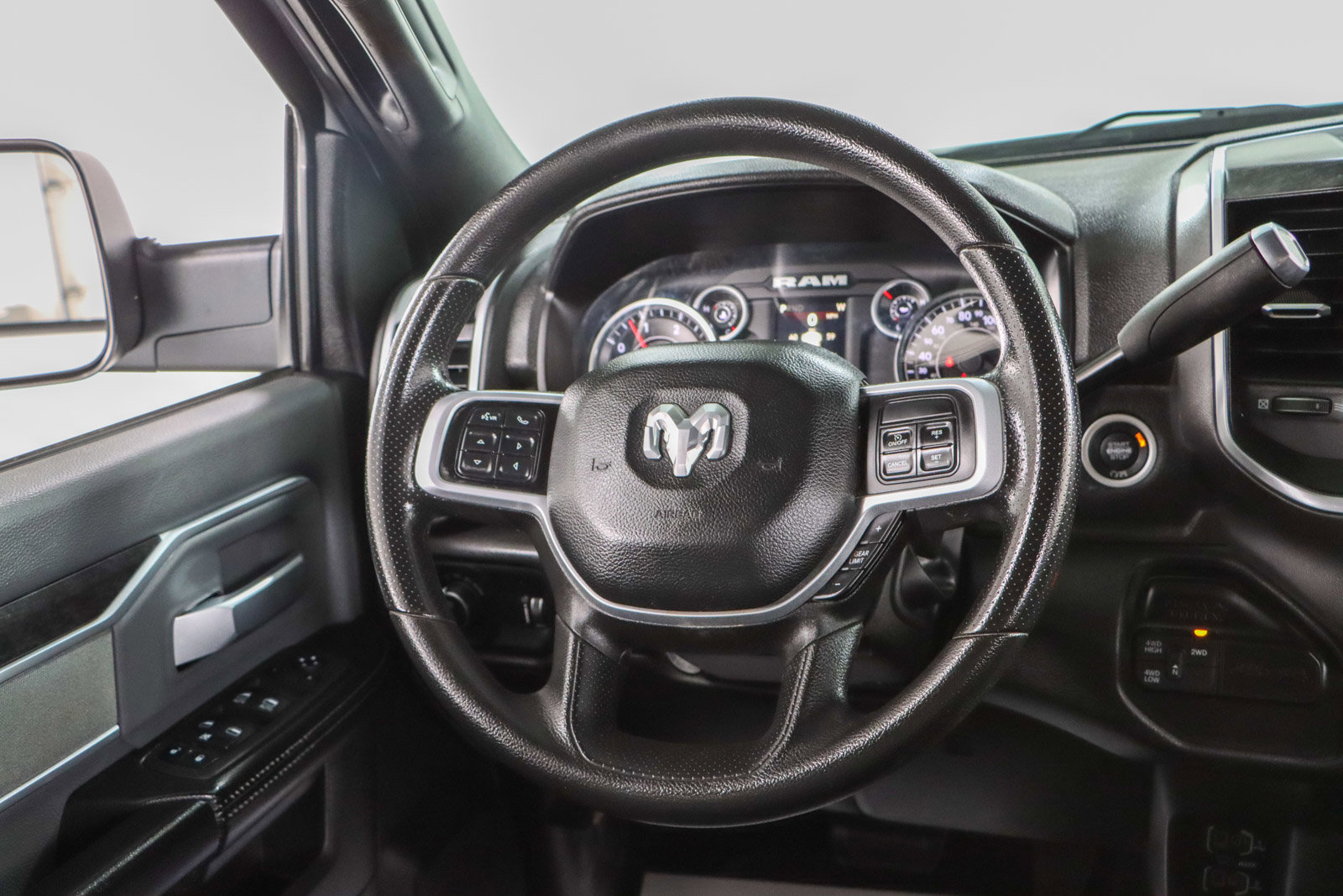 Used 2022 RAM 2500 Big Horn w/ Cold Weather Group AWD/4WD image 12