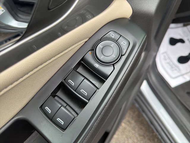 Certified 2023 Chevrolet Traverse LS AWD/4WD image 20